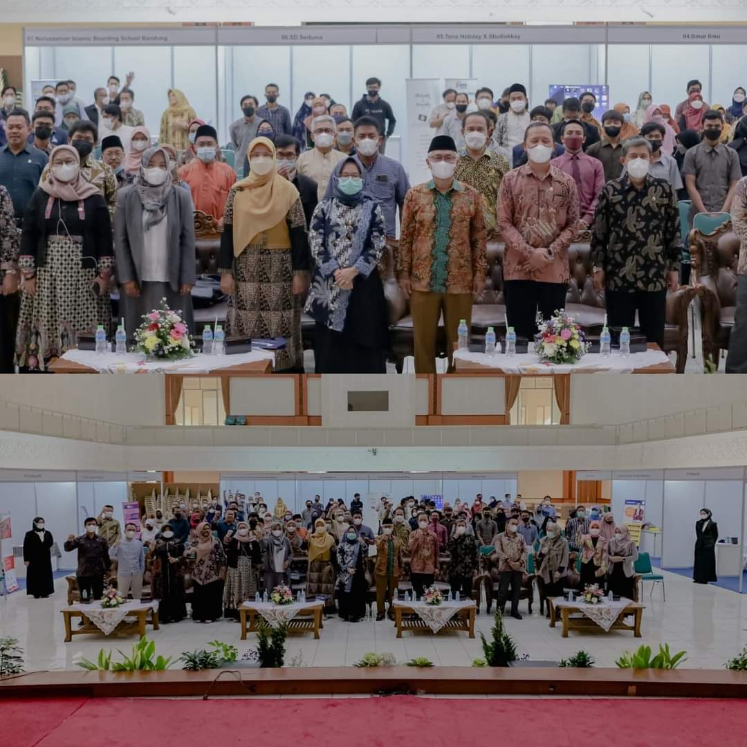 Wakil Rektor III Buka Career Days 2021