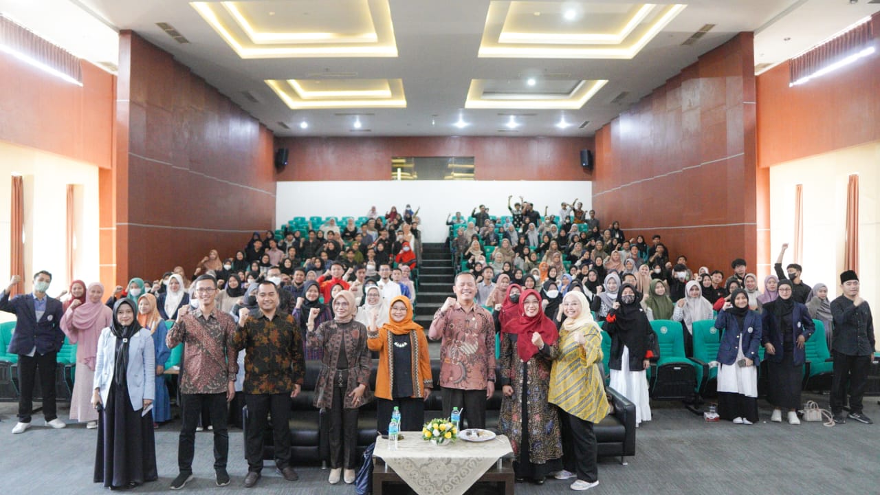 SEMINAR KARIER UIN SUNAN GUNUNG DJATI BANDUNG AJAK KAUM MUDA PERSIAPKAN MASA DEPAN